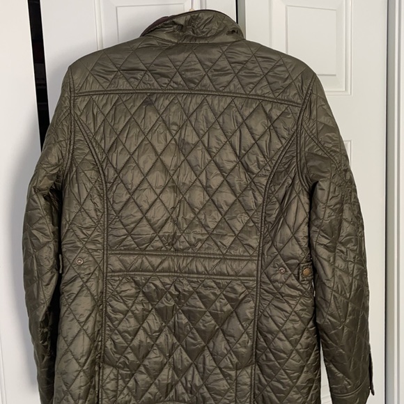 COPY - woman’s llbean winter/fall jacket -  green with brown lining - me… - Picture 6 of 6